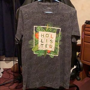 Hollister Graphic T-Shirt